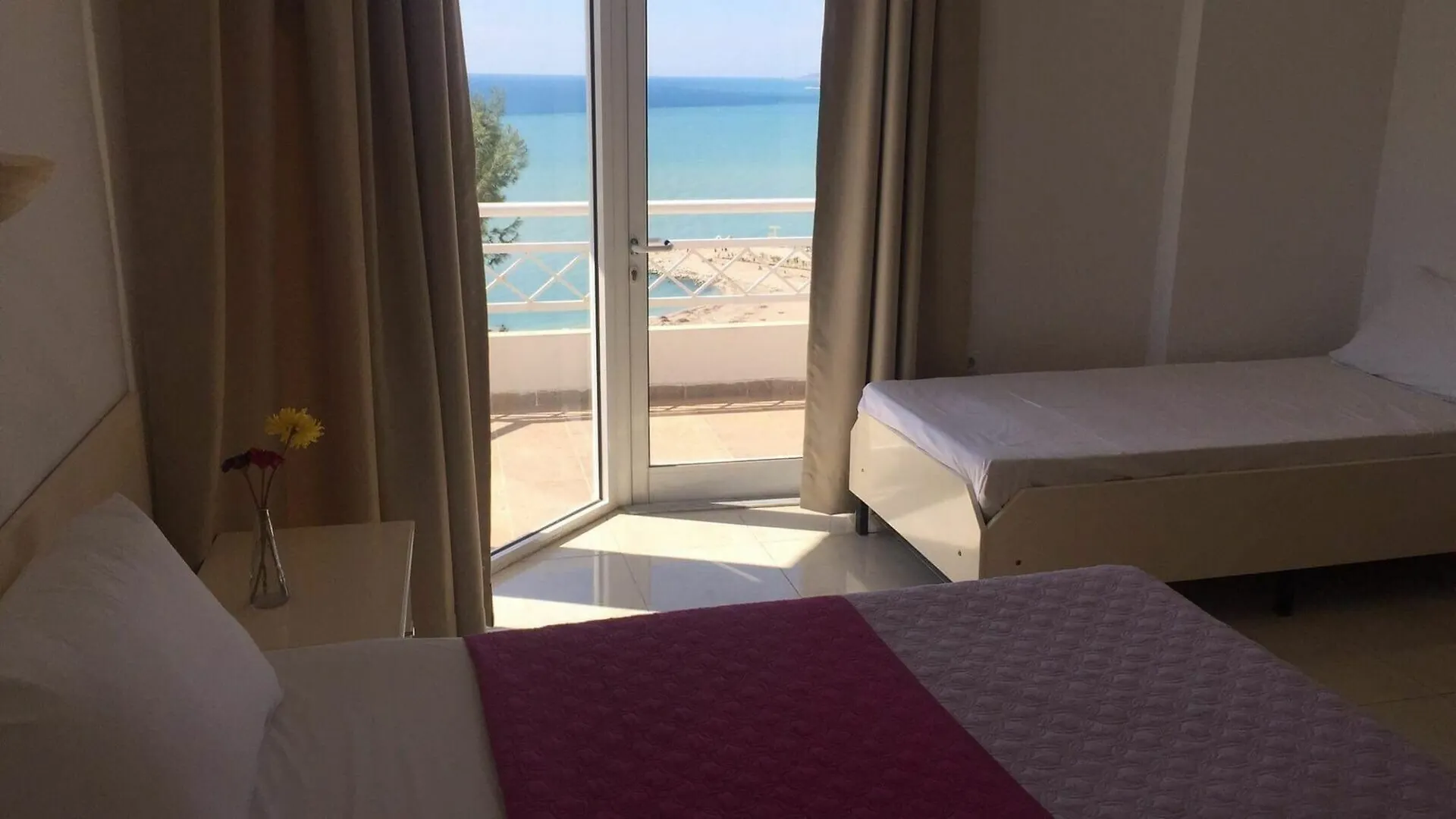 Hotel Saranda